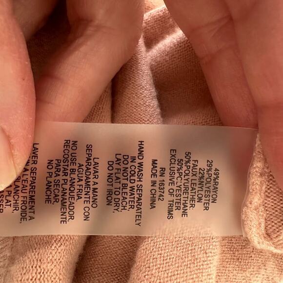 Sioni Milano Sweater Size XL 3D Heart Soft Blush Pink Romantic Euro Whimsy Cozy - Picture 9 of 10